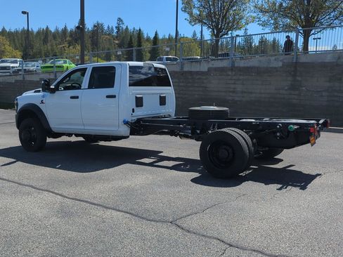 New 2026 RAM 5500 Tradesman AWD/4WD image 4