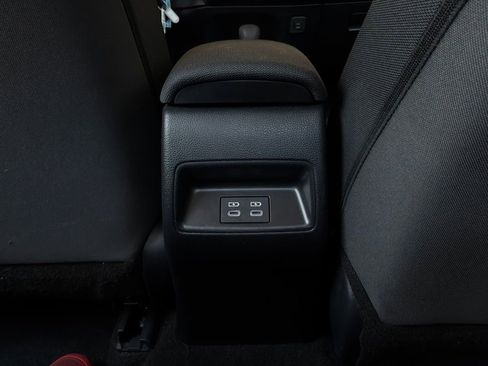 Used 2025 Toyota Corolla LE FWD image 12