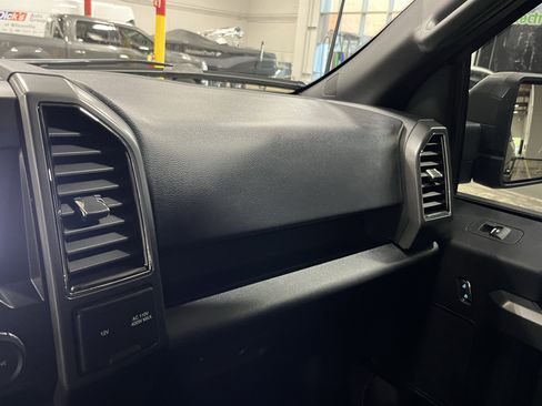 Used 2020 Ford F150 XLT w/ Equipment Group 301A Mid AWD/4WD image 24