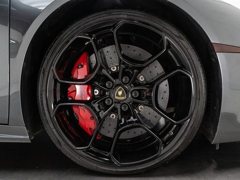 Used 2016 Lamborghini Huracan LP 580-2 RWD image 99