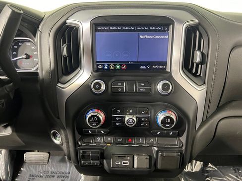 Used 2019 GMC Sierra 1500 SLE w/ SLE Value Package AWD/4WD image 23
