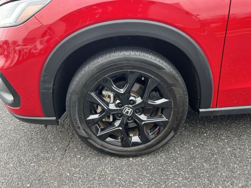 Used 2023 Honda HR-V Sport image 12