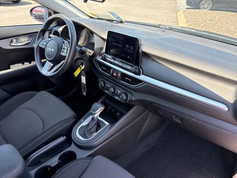 Certified 2024 Kia Forte LXS FWD image 19