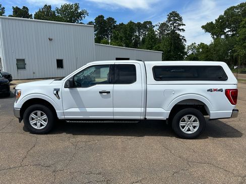 Used 2022 Ford F150 XLT w/ Equipment Group 301A Mid image 2