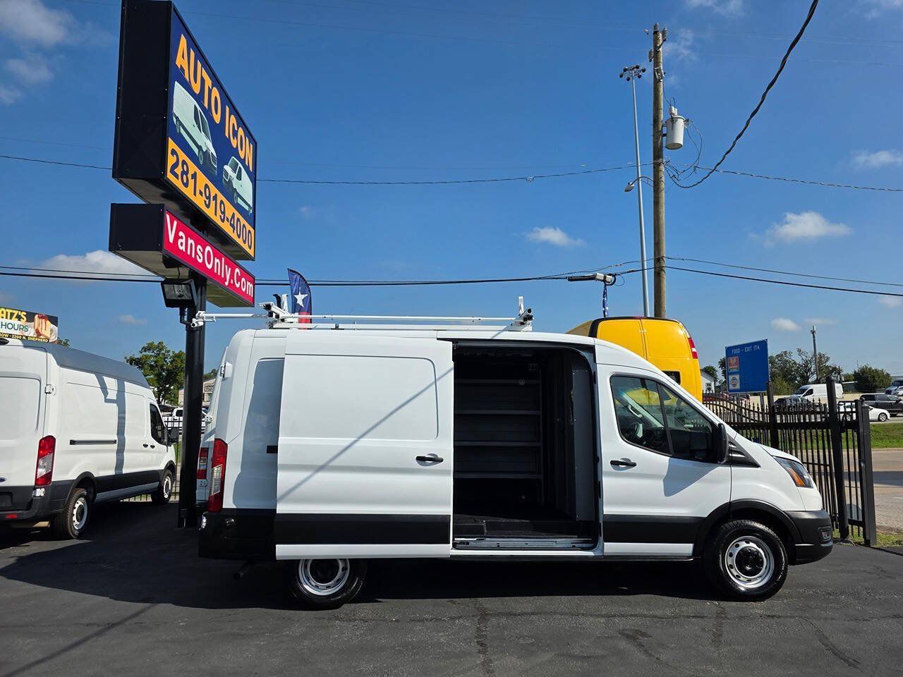 Used 2023 Ford Transit 250 Medium Roof w/ Load Area Protection Package RWD image 5