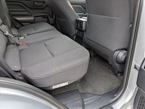 Certified 2025 Toyota 4Runner SR5 image 17