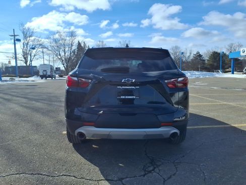Used 2021 Chevrolet Blazer LT w/ Redline Edition image 6