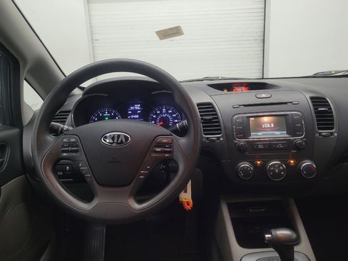 Used 2016 Kia Forte LX w/ LX Popular Plus Package FWD image 22