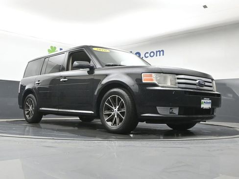 Used 2010 Ford Flex SEL image 23
