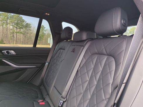 Used 2026 BMW X5 xDrive40i w/ M Sport Package image 30