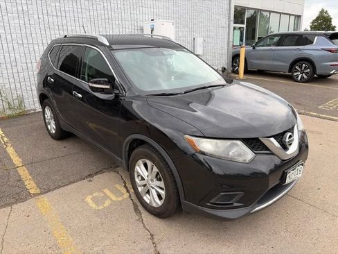 Used 2016 Nissan Rogue SV AWD/4WD image 1