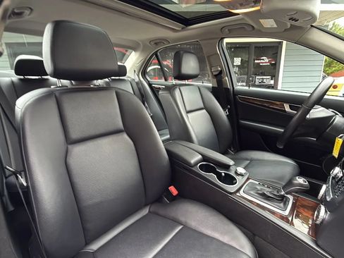 Used 2014 Mercedes-Benz C 300 4MATIC Sedan image 29