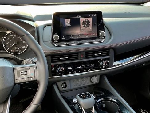 New 2026 Nissan Rogue SV image 6