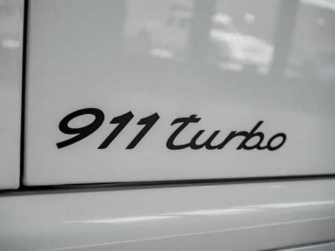 Used 2011 Porsche 911 Turbo AWD/4WD image 30