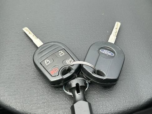 Used 2015 Ford Fiesta SE w/ Equipment Group 201A image 28