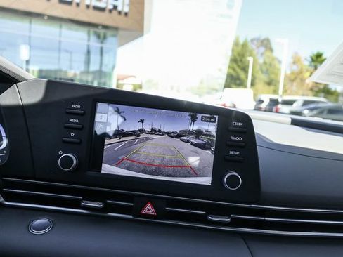 Certified 2026 Hyundai Elantra Sport FWD image 31