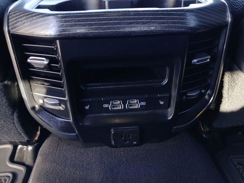 Used 2021 RAM 2500 Limited image 5