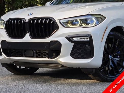 Used 2020 BMW X6 M50i w/ Executive Package image 2