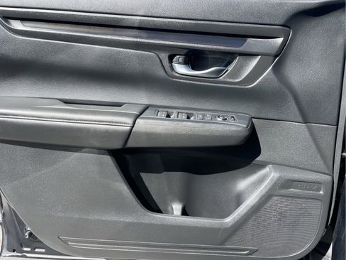 Certified 2024 Honda CR-V EX image 17