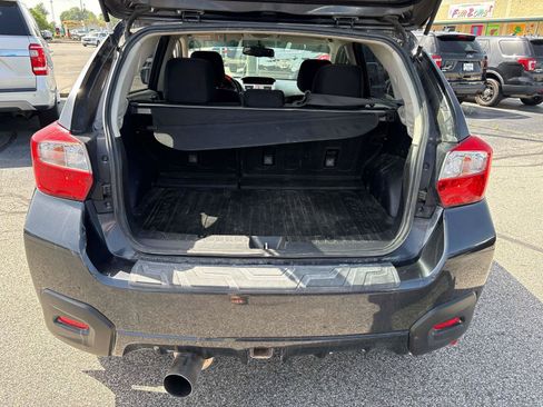 Used 2016 Subaru Crosstrek 2.0i Premium w/ Popular Package #1 AWD/4WD image 4