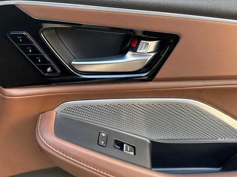 Used 2023 Acura MDX FWD w/ Technology Package image 19