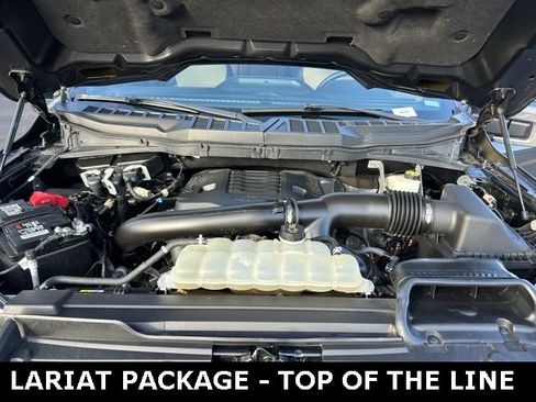 Used 2022 Ford F150 Lariat w/ Trailer Tow Package image 11
