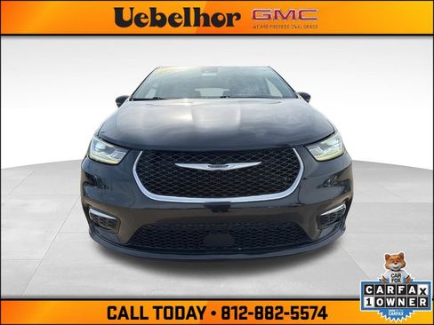 Used 2022 Chrysler Pacifica Touring-L FWD image 14