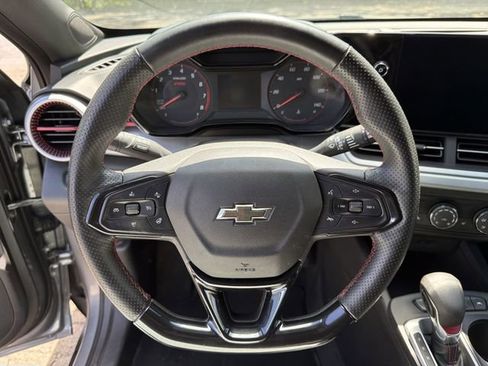 Certified 2024 Chevrolet Trax RS w/ Driver Confidence Package FWD image 27