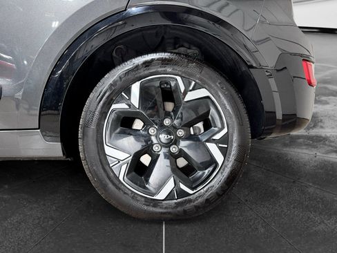 Used 2024 Kia Niro Wind FWD image 33