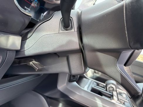 Used 2023 Ford F150 Lariat w/ Trailer Tow Package image 27