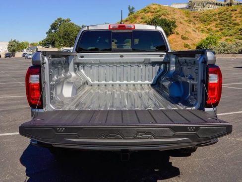 New 2026 GMC Canyon Elevation w/ Convenience Package RWD image 8