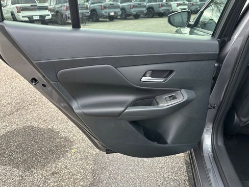 New 2026 Nissan Sentra SR w/ SR Premium Package FWD image 22