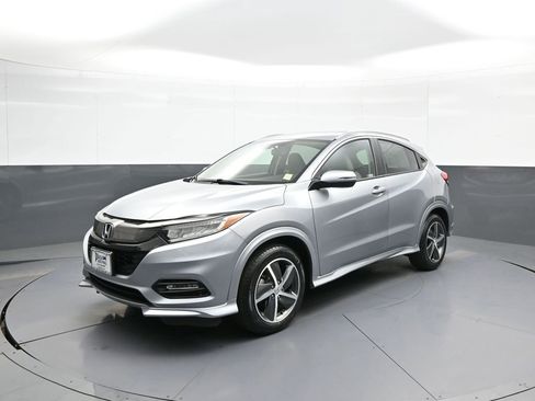 Certified 2019 Honda HR-V Touring image 10