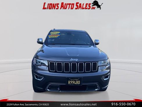 Used 2017 Jeep Grand Cherokee Limited AWD/4WD image 2