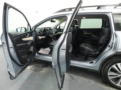 Used 2019 Subaru Ascent Limited w/ Popular Package #3 AWD/4WD image 25
