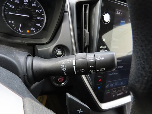 Used 2024 Subaru Impreza 2.0i Sport image 34