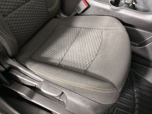 Used 2018 GMC Terrain SLE image 28