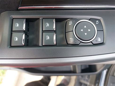 Certified 2025 Ford F150 Lightning Lariat image 28