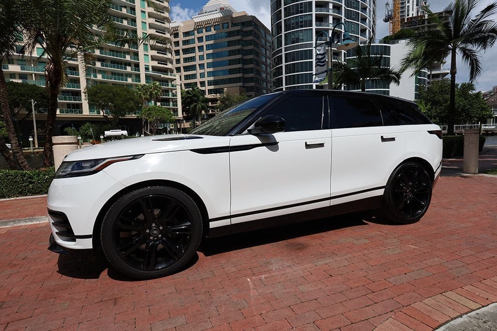 Used 2022 Land Rover Range Rover Velar R-Dynamic S AWD/4WD image 16
