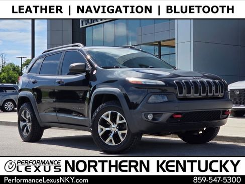 Used 2014 Jeep Cherokee Trailhawk w/ Leather Interior Group AWD/4WD image 1