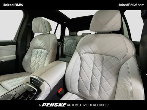 New 2026 BMW X5 sDrive40i w/ M Sport Package RWD image 5