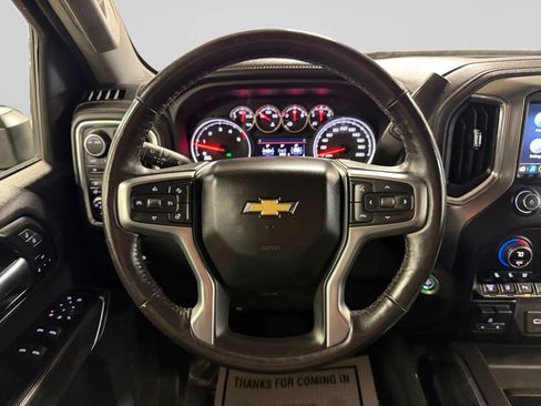 Used 2022 Chevrolet Silverado 3500 LTZ w/ LTZ Convenience Package image 19