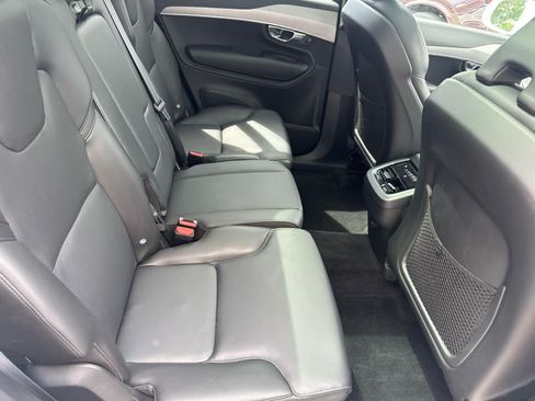 Used 2025 Volvo XC90 B5 Core w/ Protection Package Premier AWD/4WD image 41