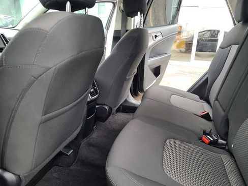 Used 2023 Kia Sportage LX image 21