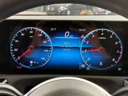 Used 2023 Mercedes-Benz CLA 250 image 22