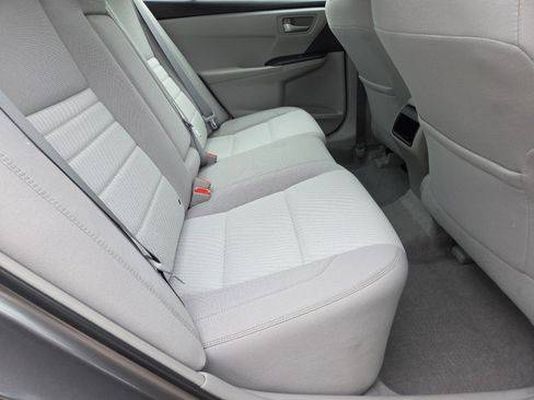 Used 2017 Toyota Camry LE FWD image 21
