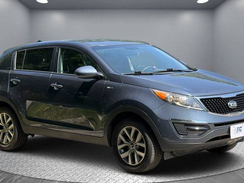 Used 2015 Kia Sportage LX AWD/4WD image 4