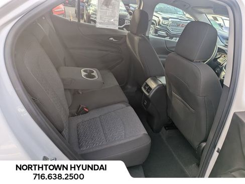 Used 2022 Chevrolet Equinox LT image 35