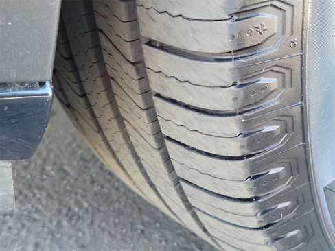 Used 2020 Cadillac XT6 Premium Luxury image 29