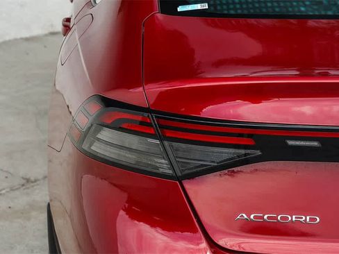 Certified 2024 Honda Accord LX image 7